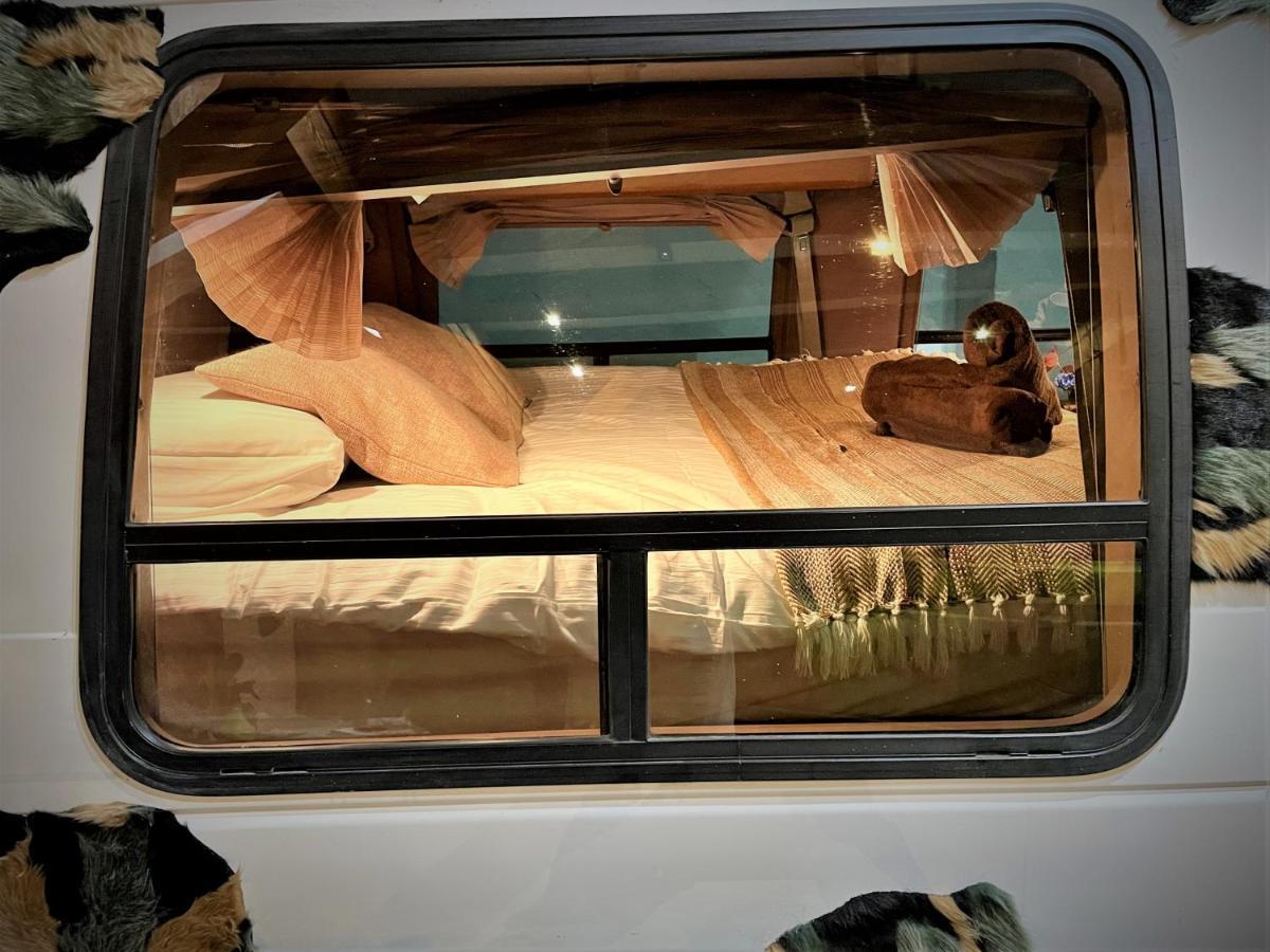 Urban Van Glamping Riga Extérieur photo