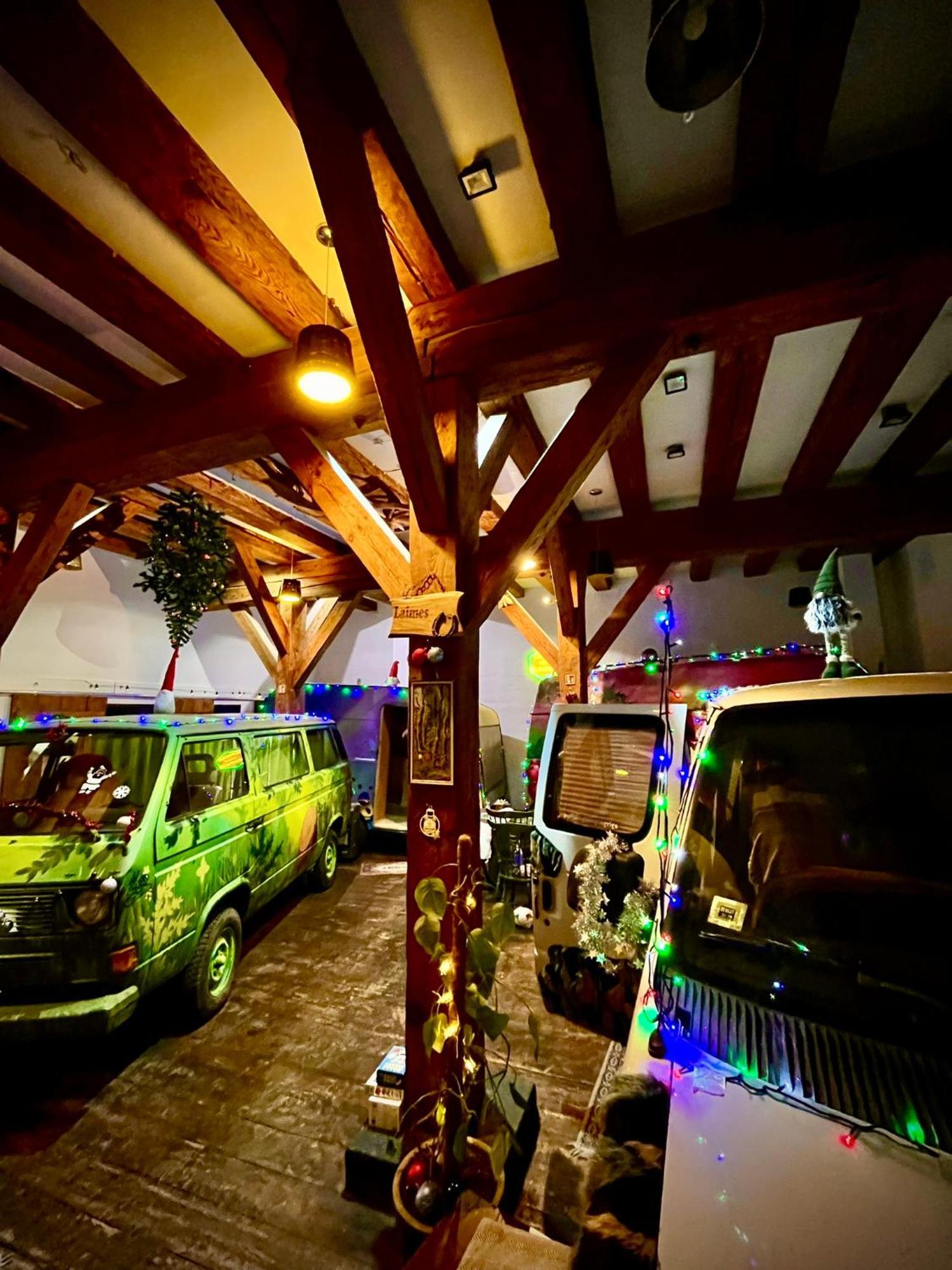 Urban Van Glamping Riga Extérieur photo