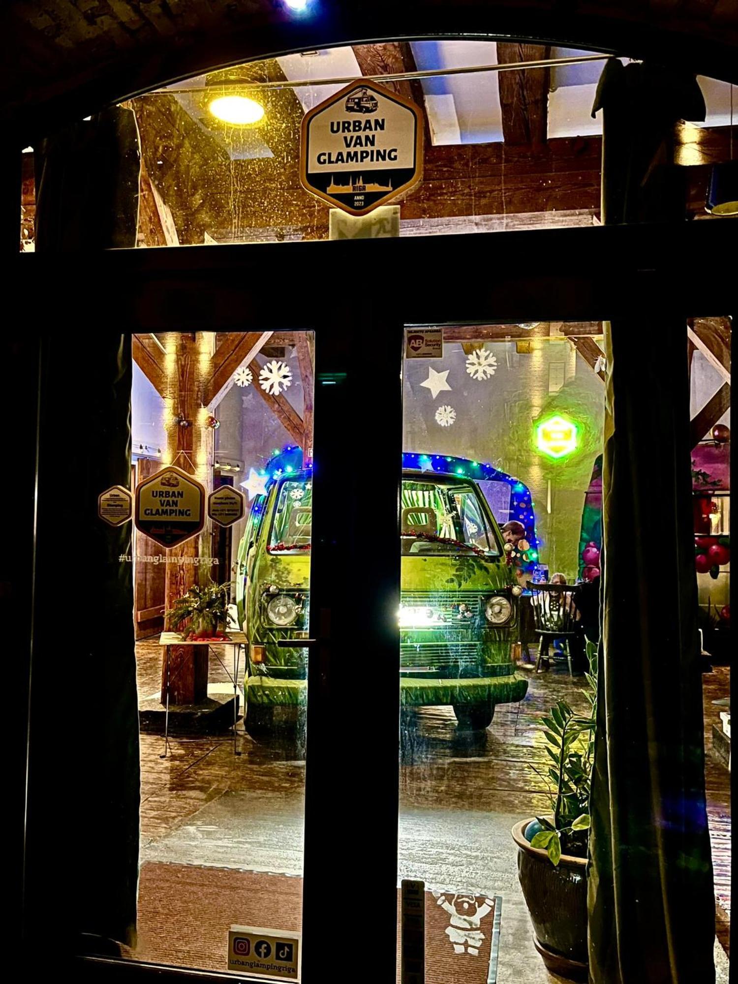 Urban Van Glamping Riga Extérieur photo