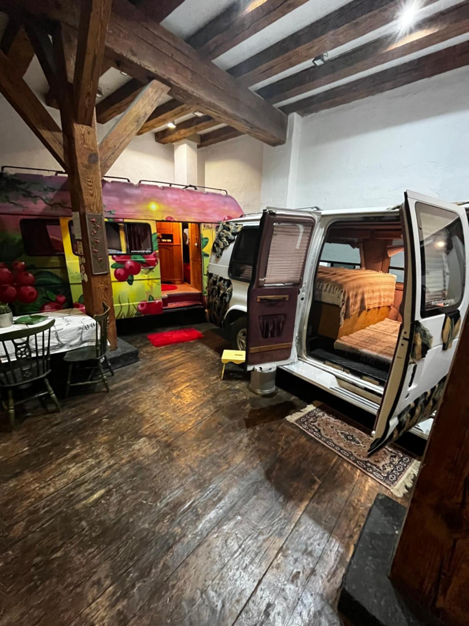 Urban Van Glamping Riga Extérieur photo