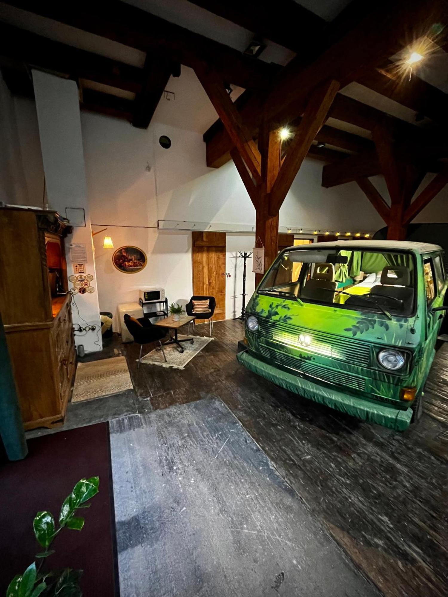 Urban Van Glamping Riga Extérieur photo